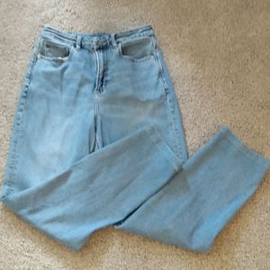 American Eagle mom jeans